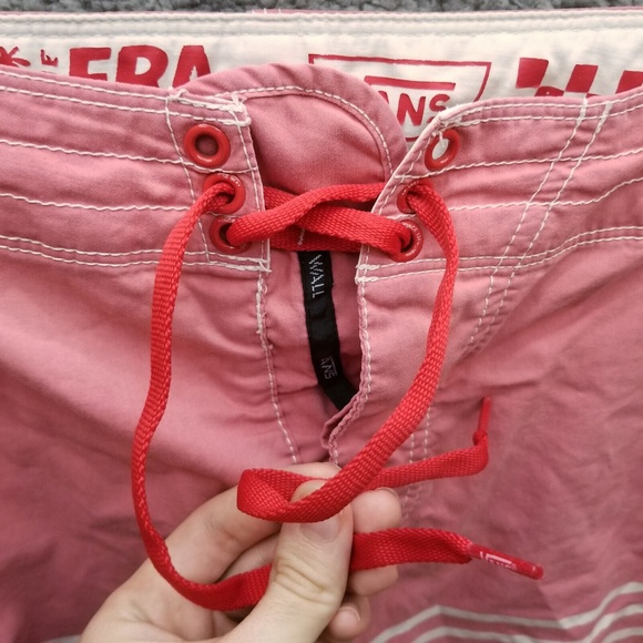 Vans 34 Off The Wall Striped White Board Shorts Swimwear 34.5" 8.25" 12.25" - Picture 5 of 9